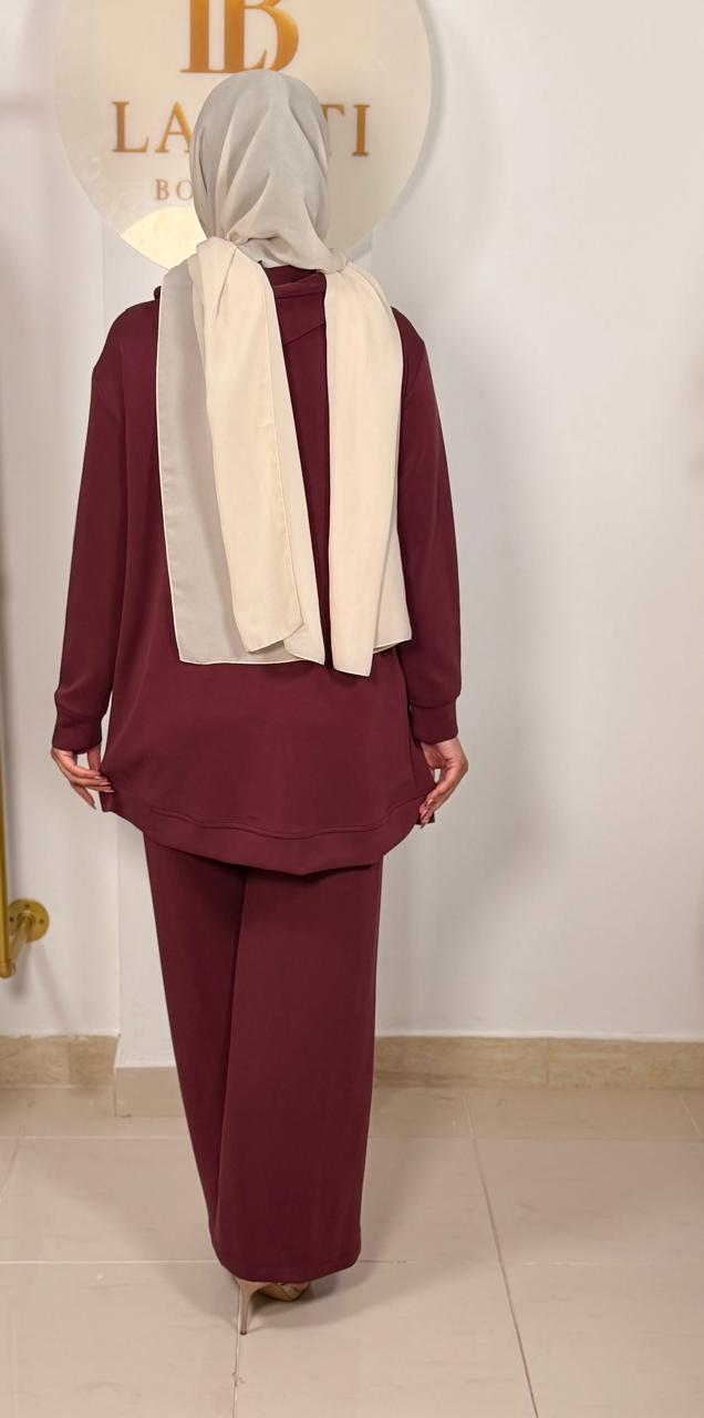 Elegant Sports Set - 2 Piece